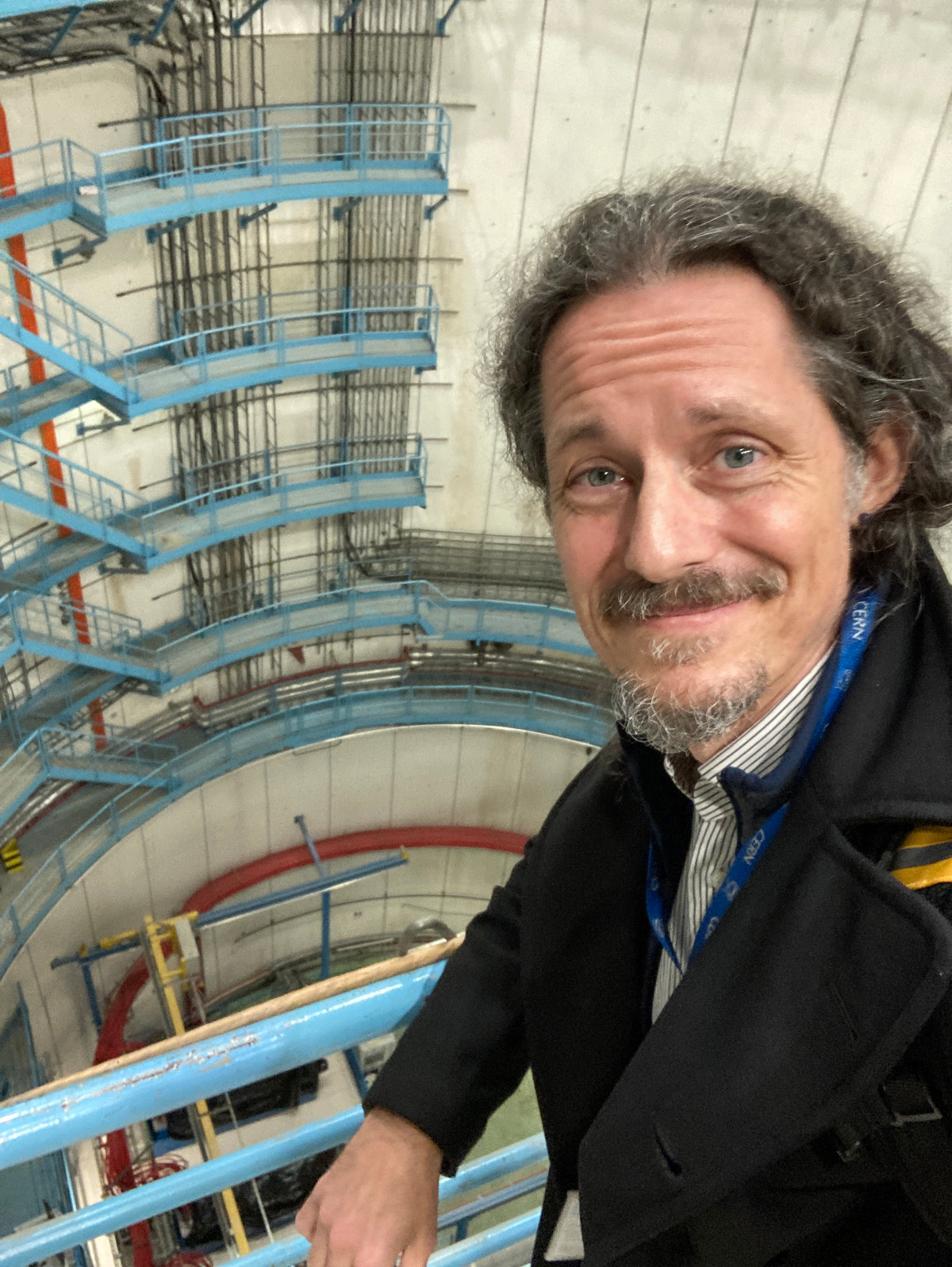 Dr Riccardo M. Bianchi💥 Physicist at CERN (@drric_physics)